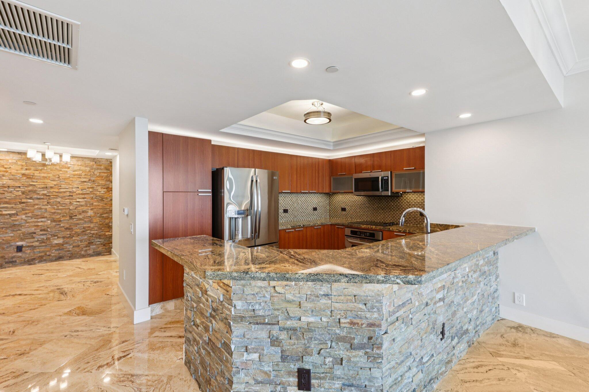 MARINA GRANDE RIVIERA BEACH CONDO - Residential