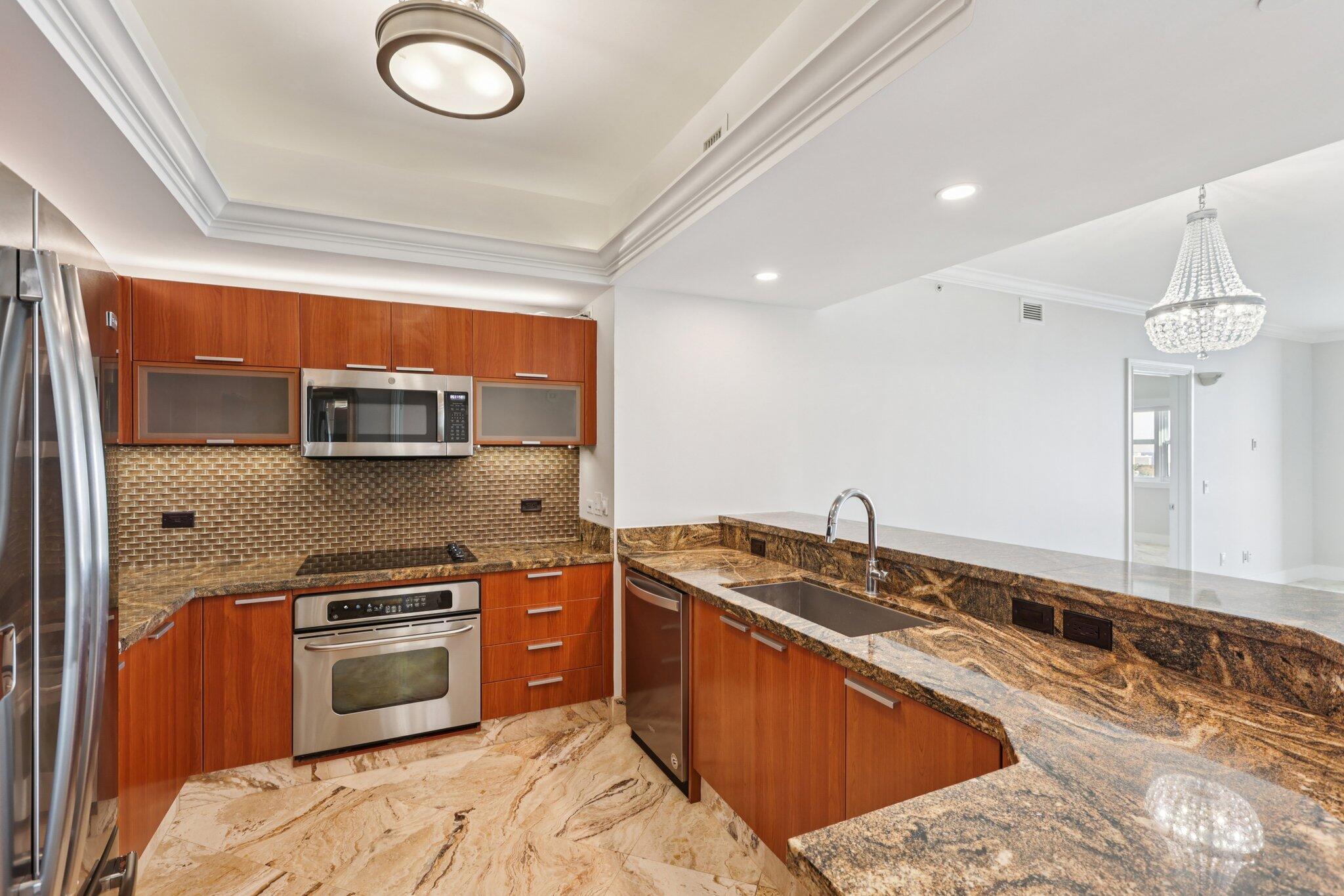 MARINA GRANDE RIVIERA BEACH CONDO - Residential