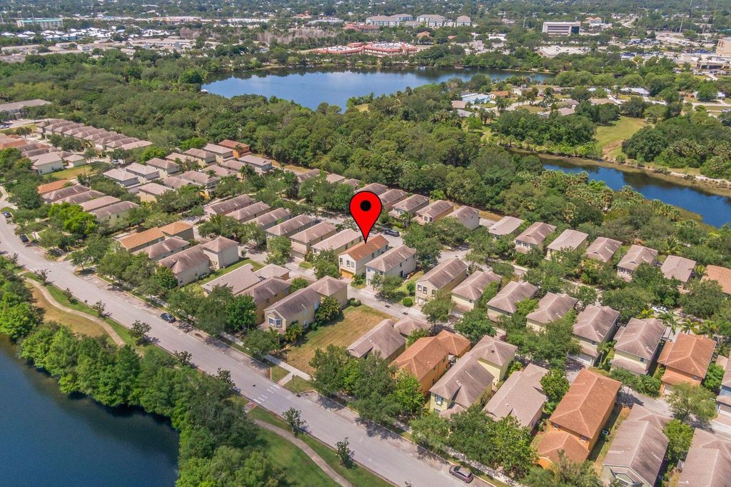 Photo of 2518 SE Pineland Drive, Port Saint Lucie, FL 34952 (MLS # R11088169)