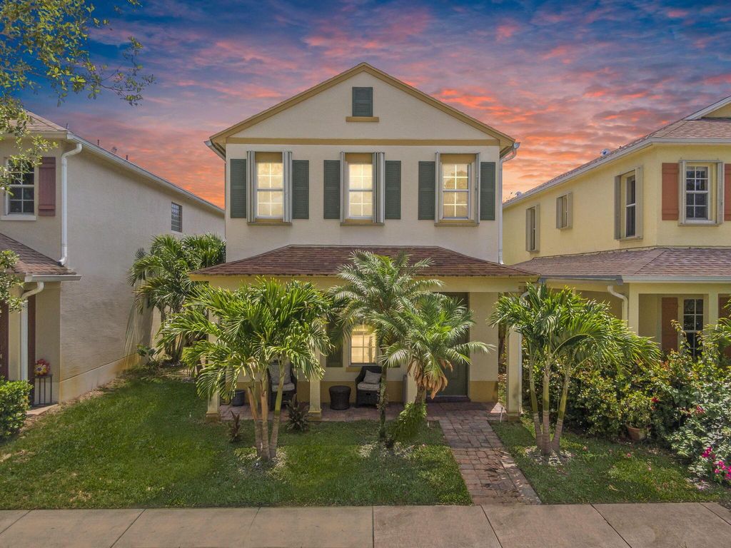 Photo of 2518 SE Pineland Drive, Port Saint Lucie, FL 34952 (MLS # R11088169)