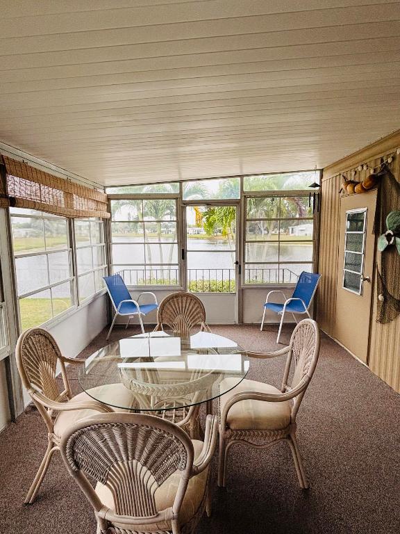 Spanish Lakes Golf Village - Residential