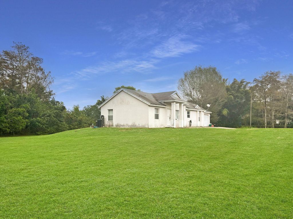 Photo of 17075 49th Street N, Loxahatchee, FL 33470 (MLS # R10945655)