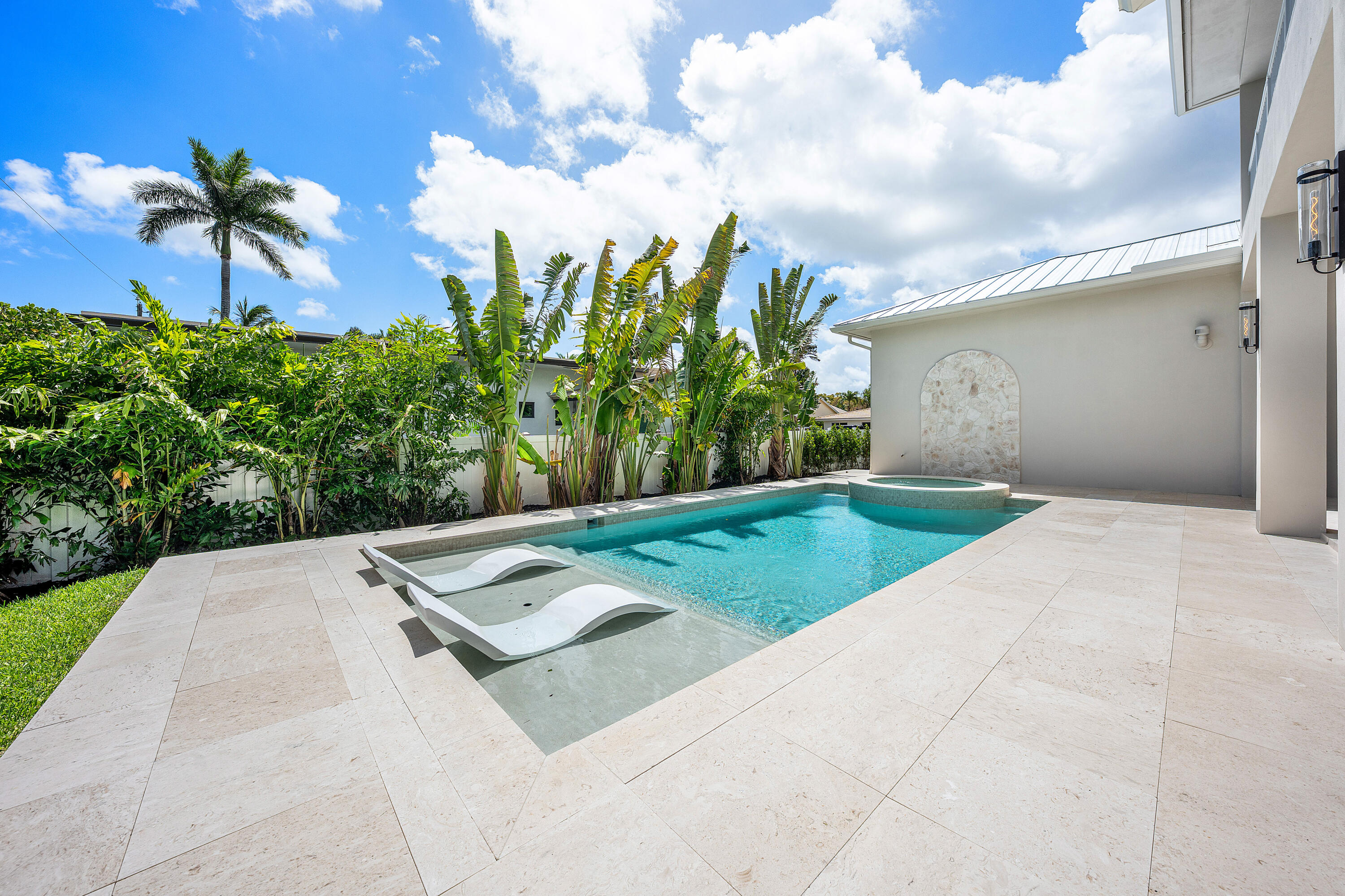 SWINTON HEIGHTS D B - Residential