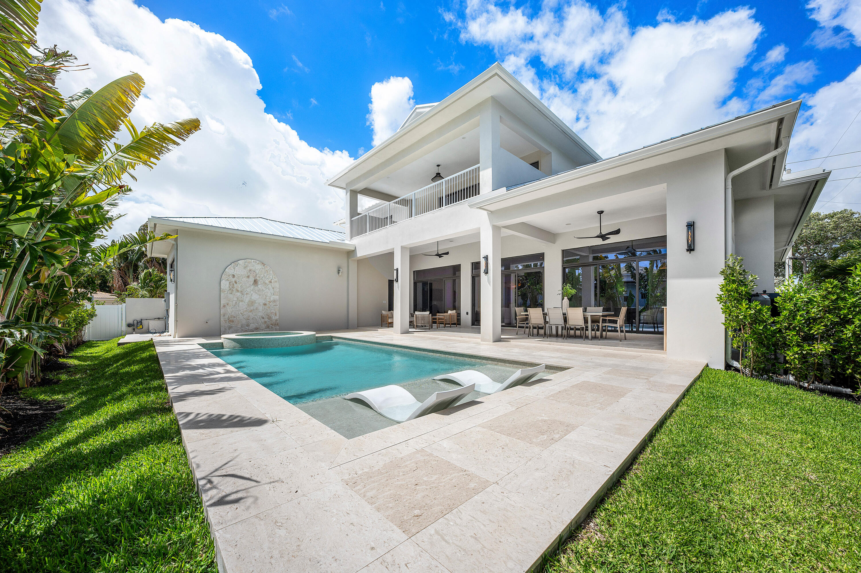 SWINTON HEIGHTS D B - Residential