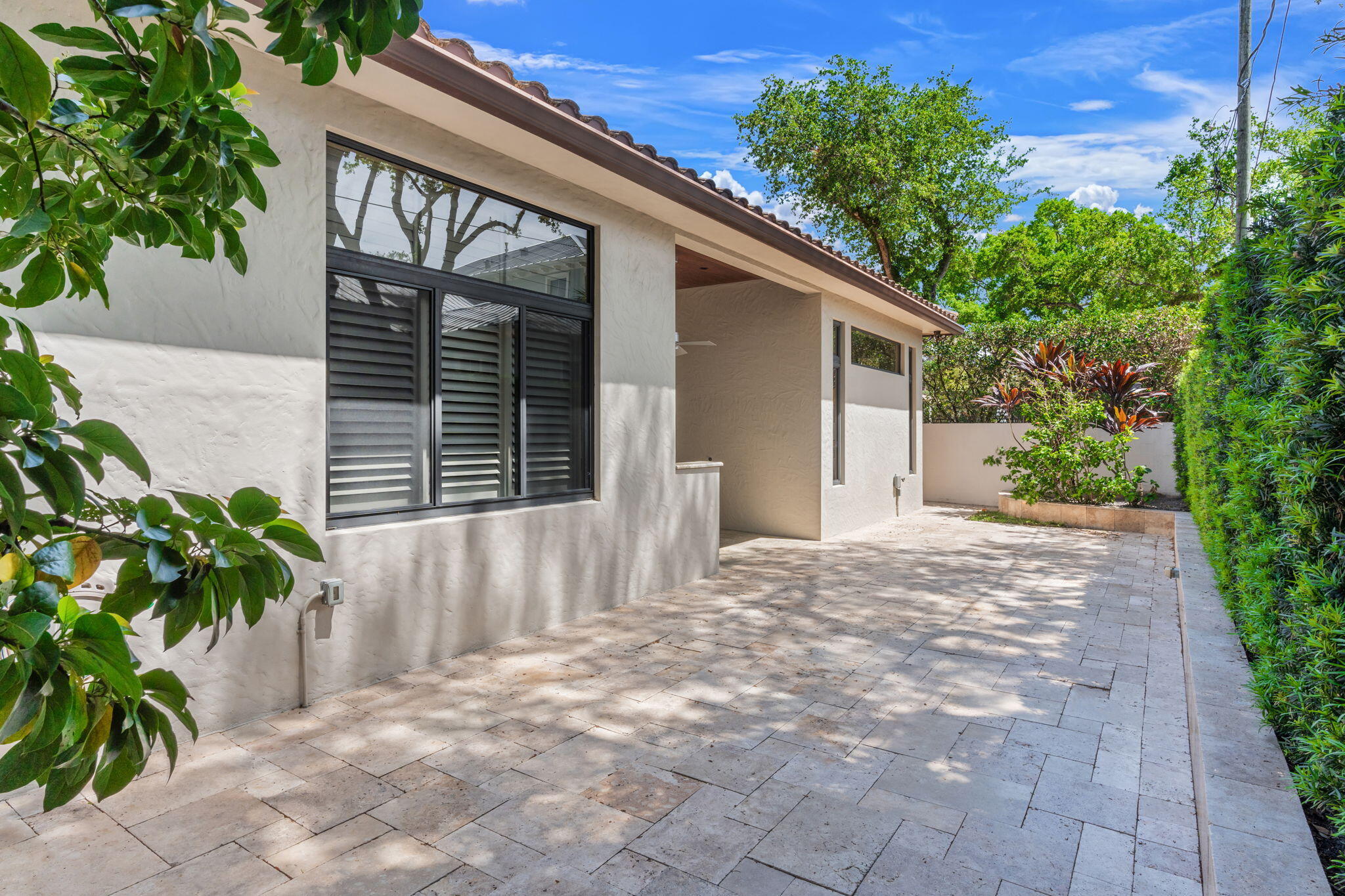 RIO VISTA ISLES - Residential