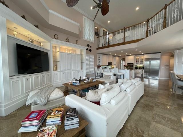 SATURNIA ISLES 3 - Residential