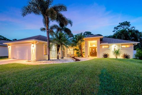 A home in Port Saint Lucie