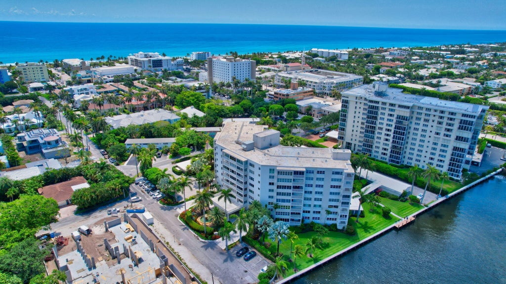 Photo of 1000 Lowry Street #5E, Delray Beach, FL 33483 (MLS # B26077860)