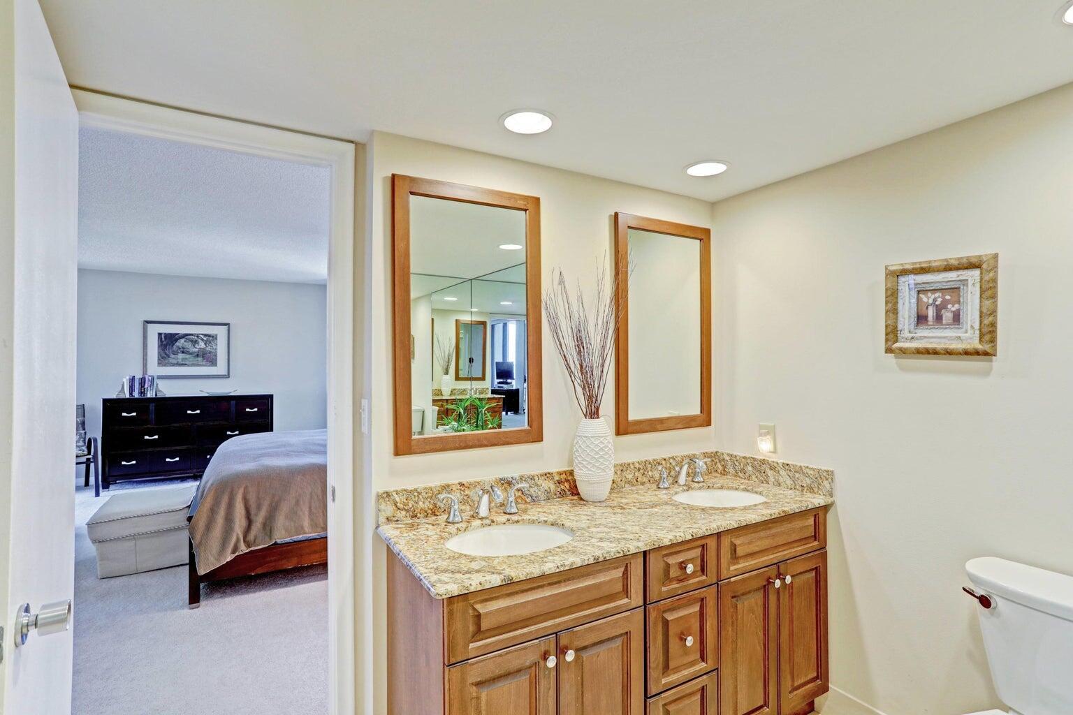 WATER GLADES CONDO - Residential Lease