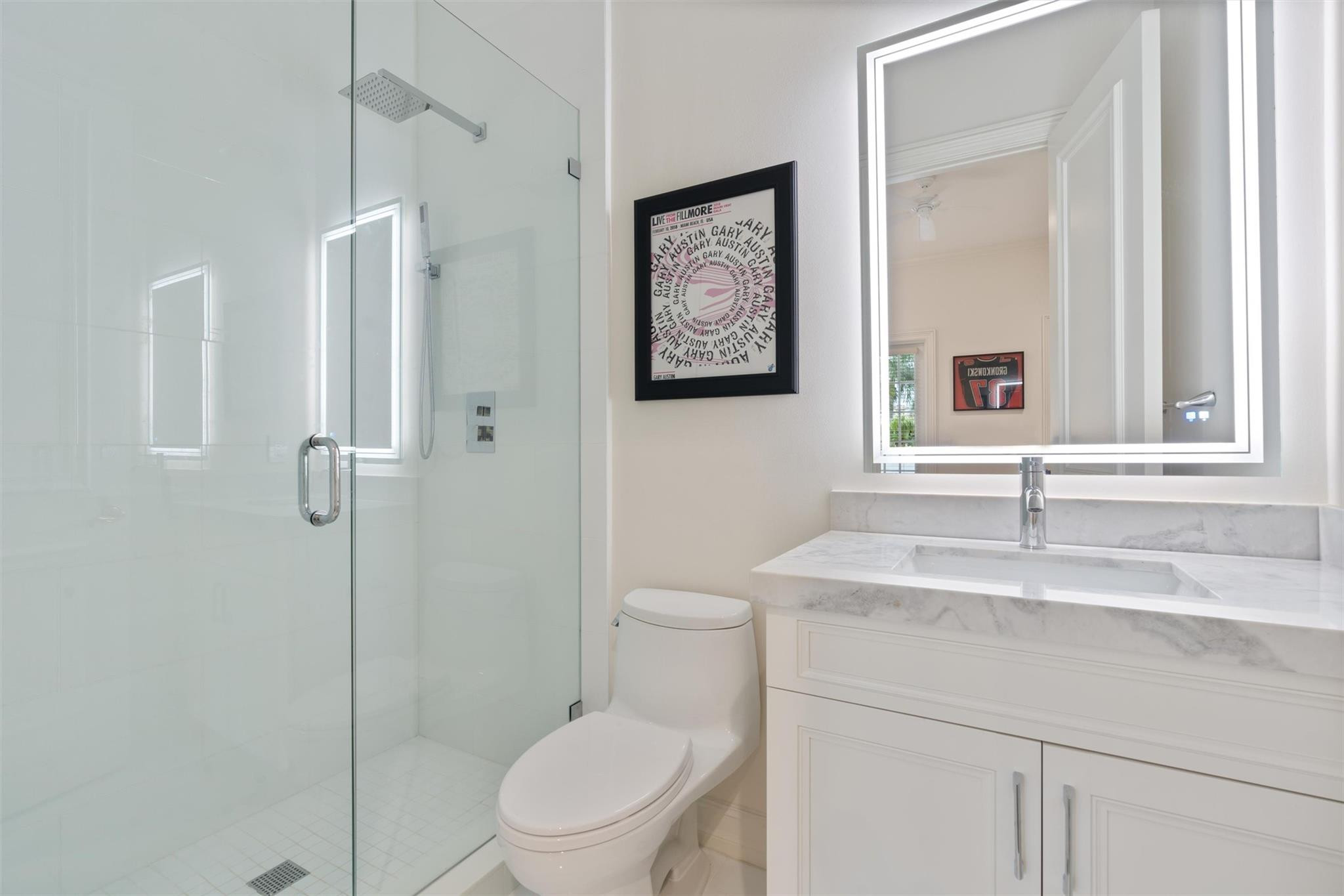 ENCLAVE - Residential