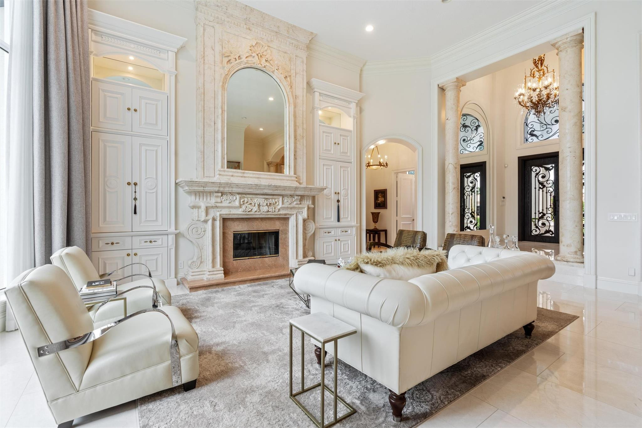 ENCLAVE - Residential