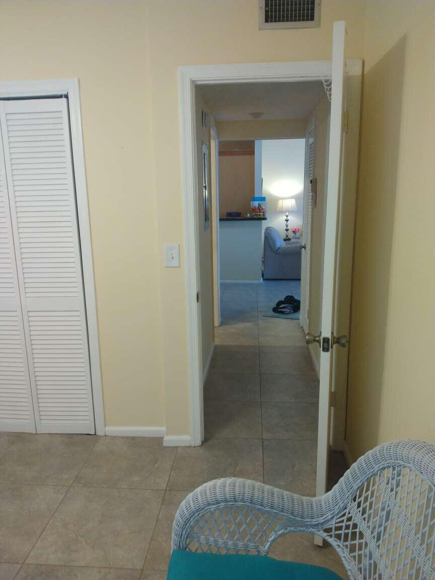 Imperial Point Colonnades - Residential