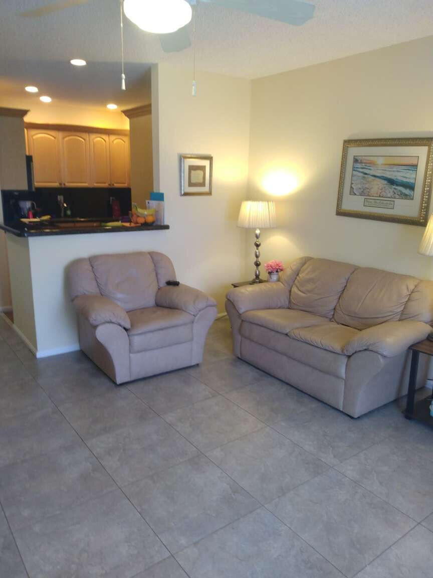 Imperial Point Colonnades - Residential