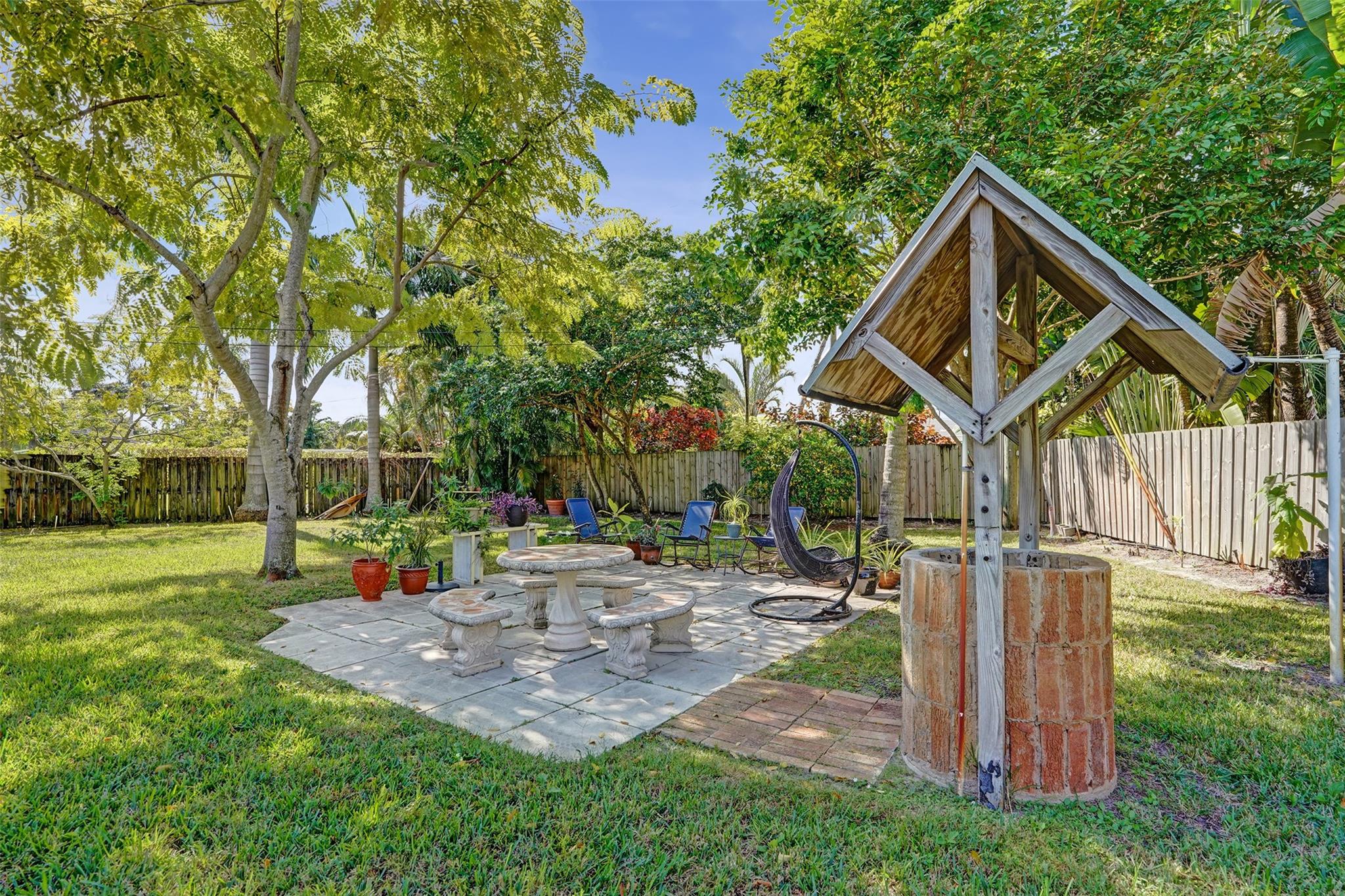 Hillbrook 30-4 B - Residential