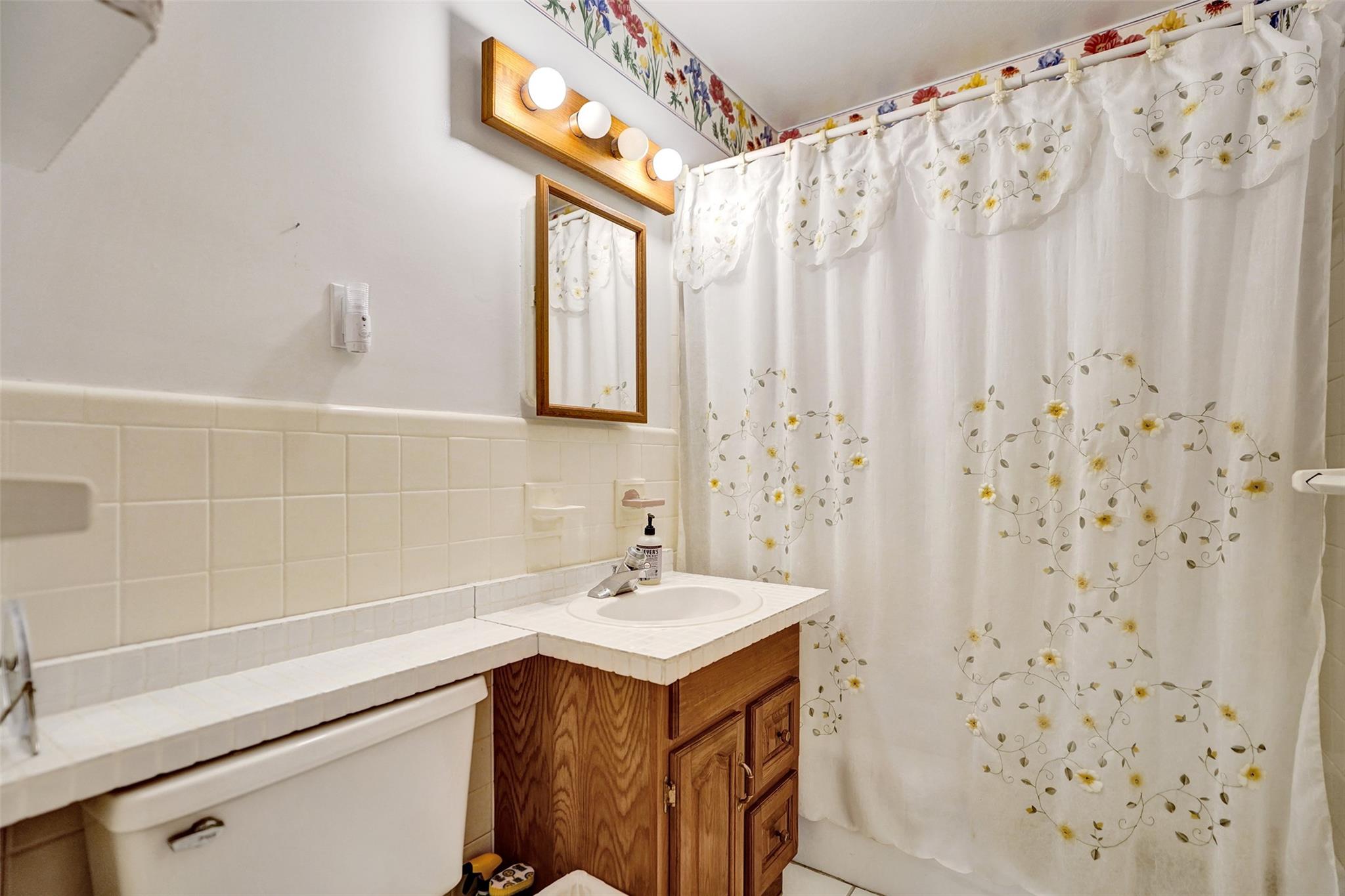 Hillbrook 30-4 B - Residential