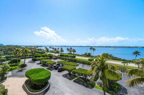 3300 S Ocean Boulevard N 405 Palm Beach FL 33480