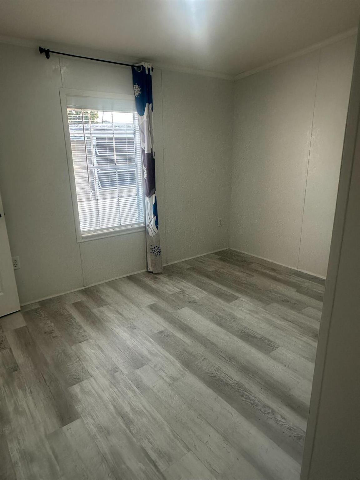 EVERGLADES LAKES - Residential