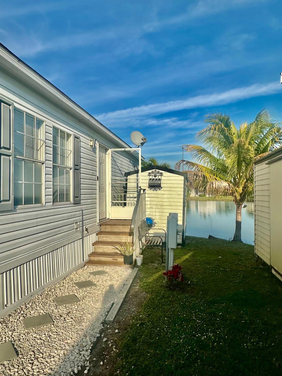 EVERGLADES LAKES - Residential