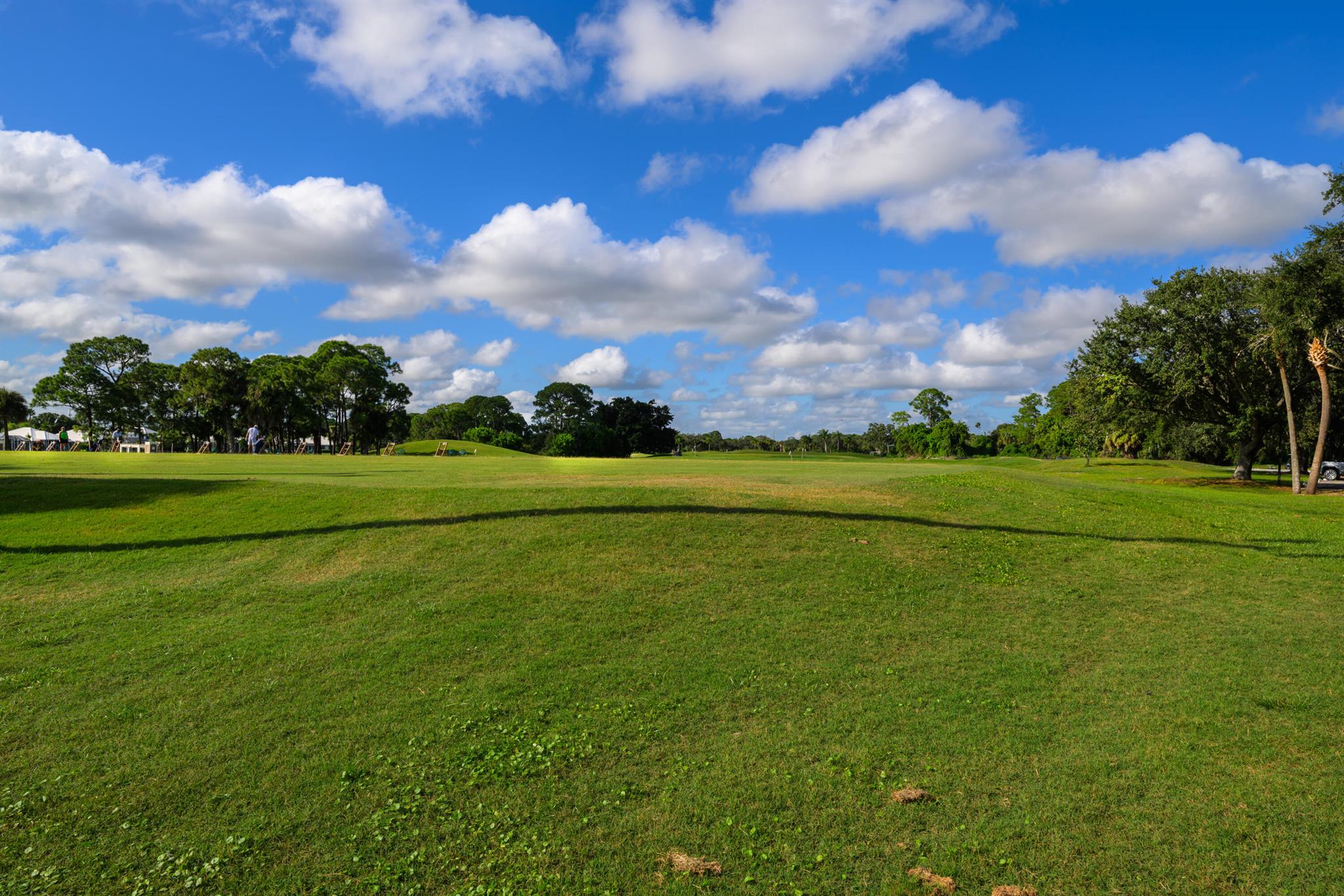 COUNTRY CLUB ESTATES PARC - Residential