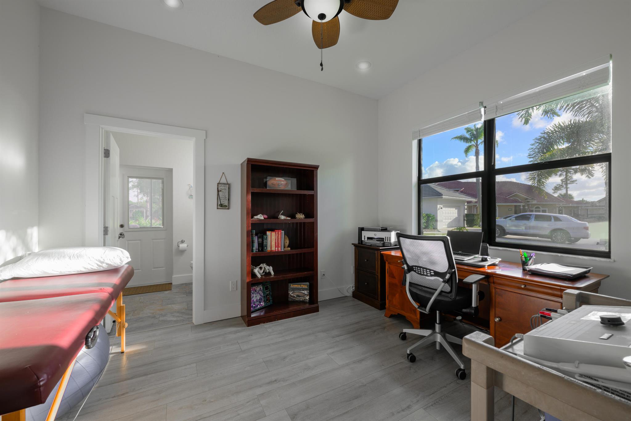 COUNTRY CLUB ESTATES PARC - Residential