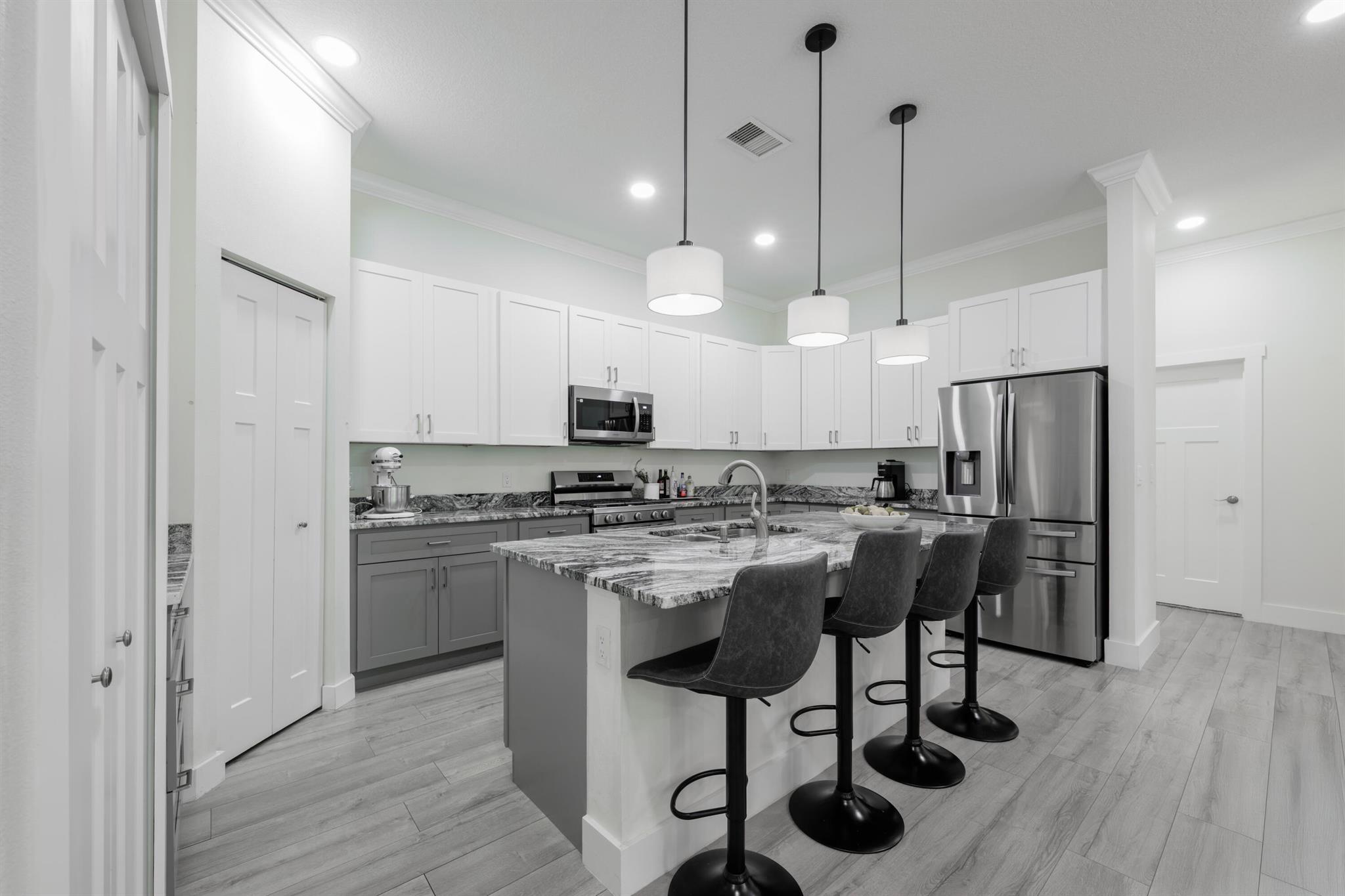 COUNTRY CLUB ESTATES PARC - Residential