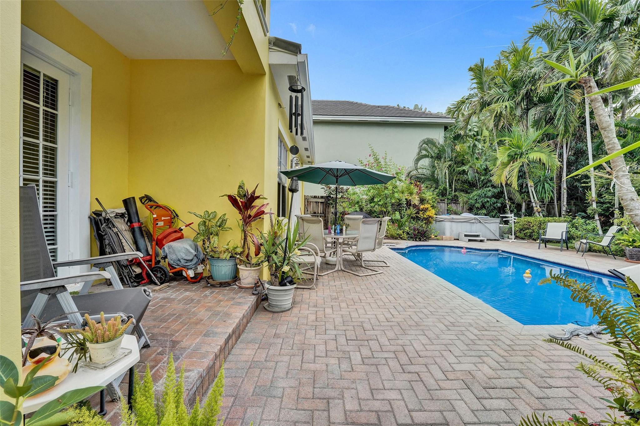 Wilton Manors - Residential