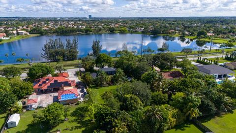 Single Family Residence in Davie FL 14130 14th St St 27.jpg