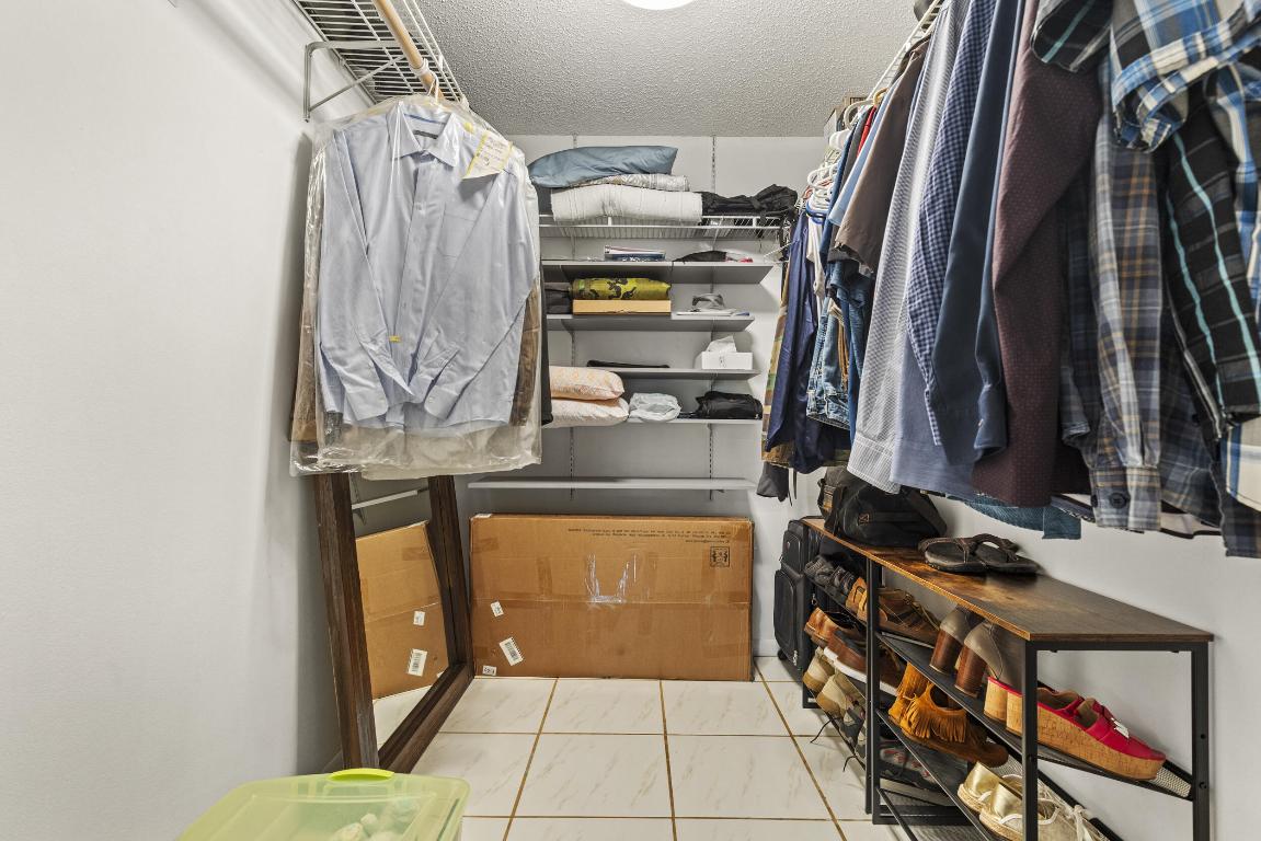 LAKES OF SHERBROOKE - Residential