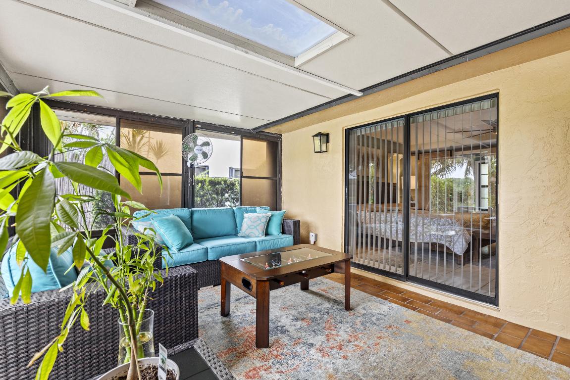 LAKES OF SHERBROOKE - Residential