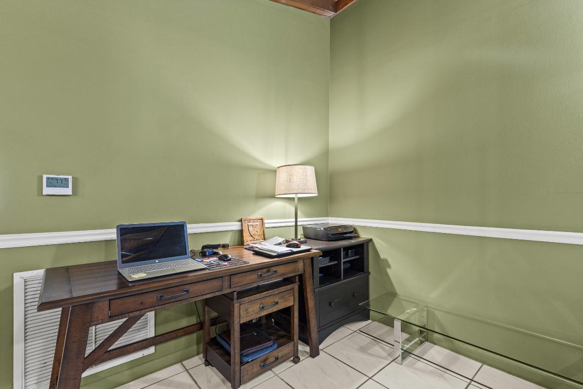 LAKES OF SHERBROOKE - Residential