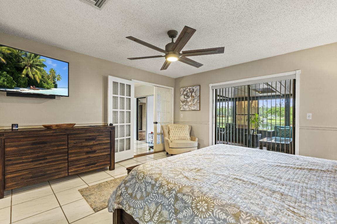 LAKES OF SHERBROOKE - Residential