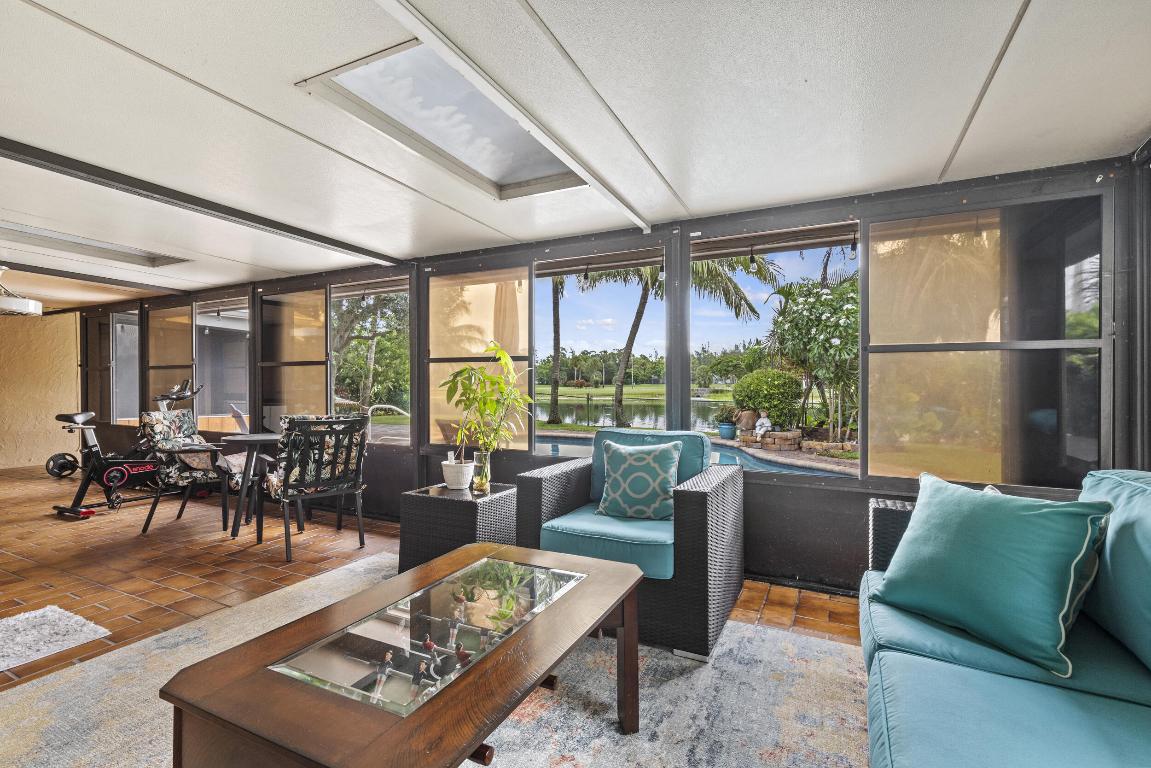 LAKES OF SHERBROOKE - Residential