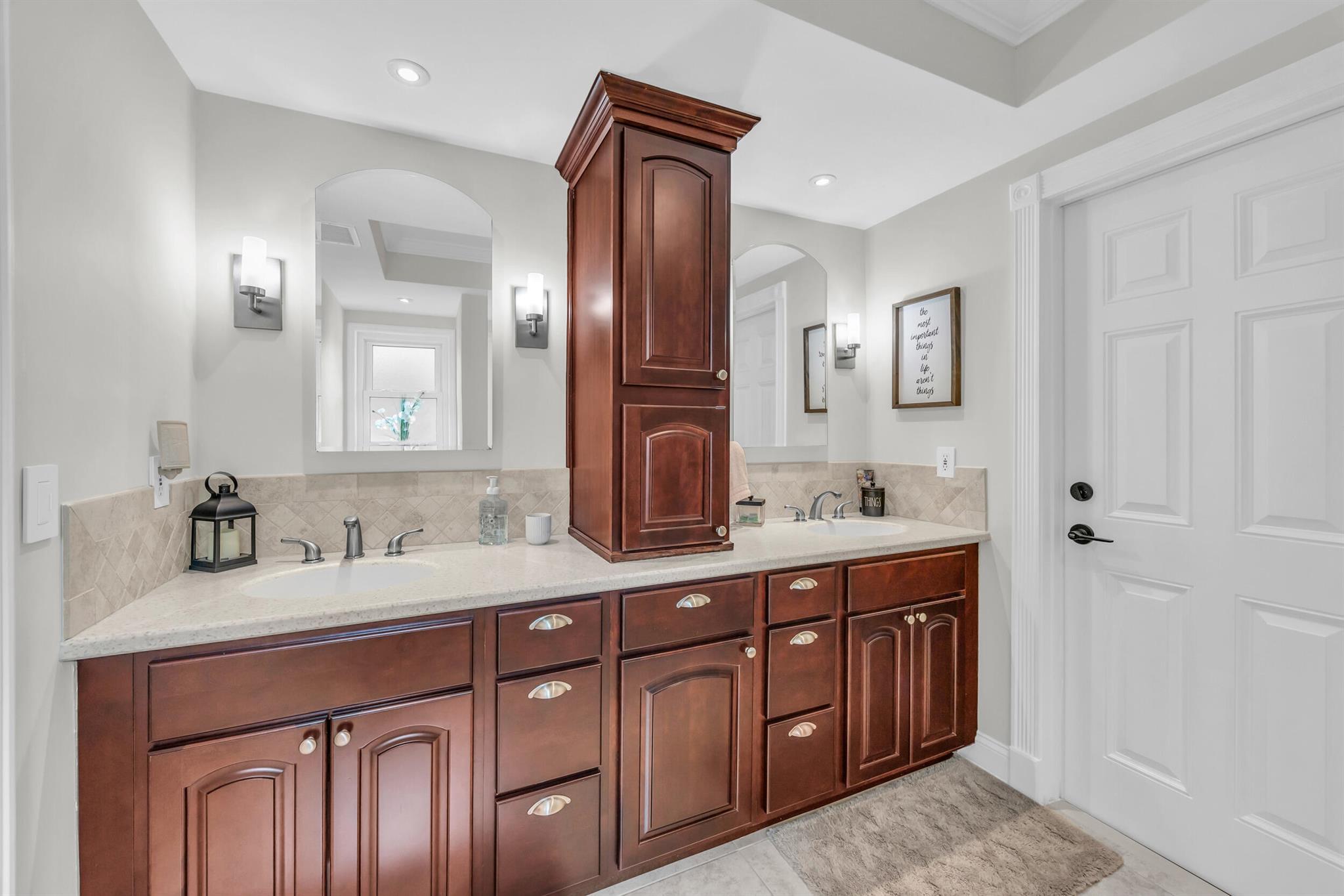 HUNT CLUB COLONY (AKA JUP - Residential