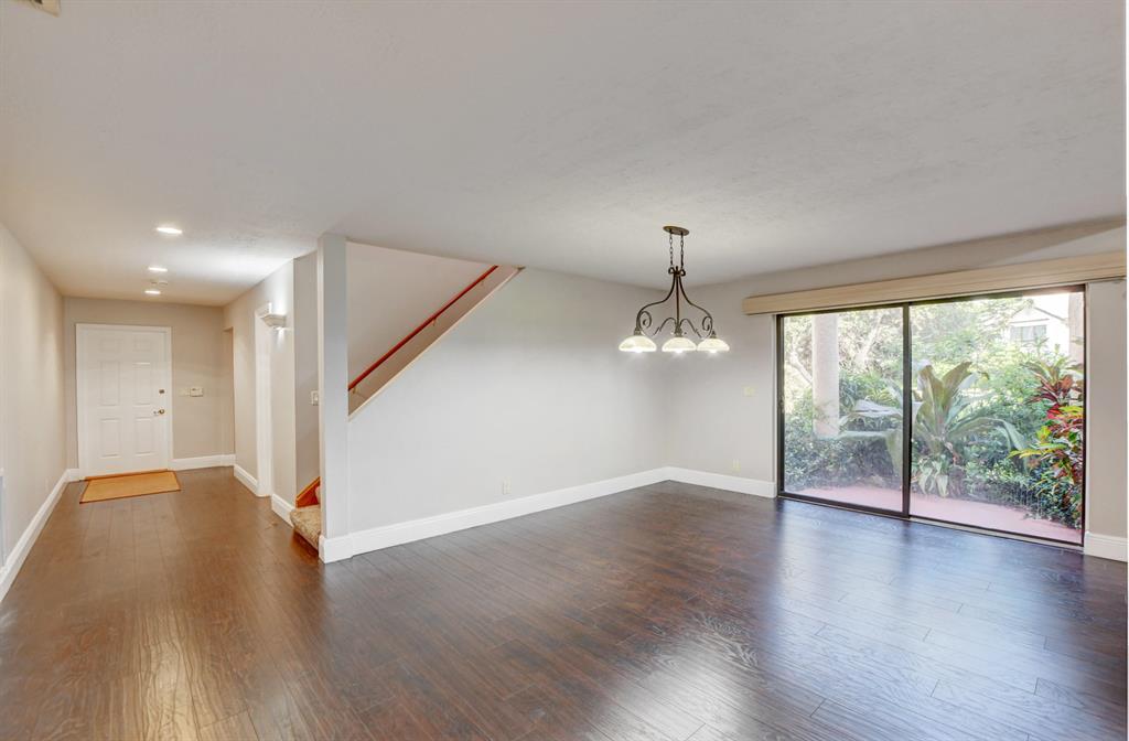 MERIDIANA AT BOCA POINTE - Residential