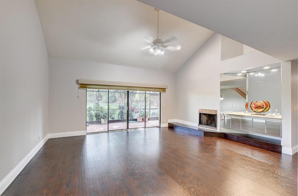 MERIDIANA AT BOCA POINTE - Residential