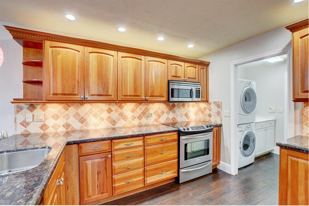 MERIDIANA AT BOCA POINTE - Residential