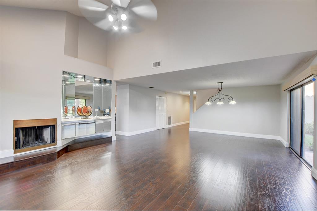 MERIDIANA AT BOCA POINTE - Residential