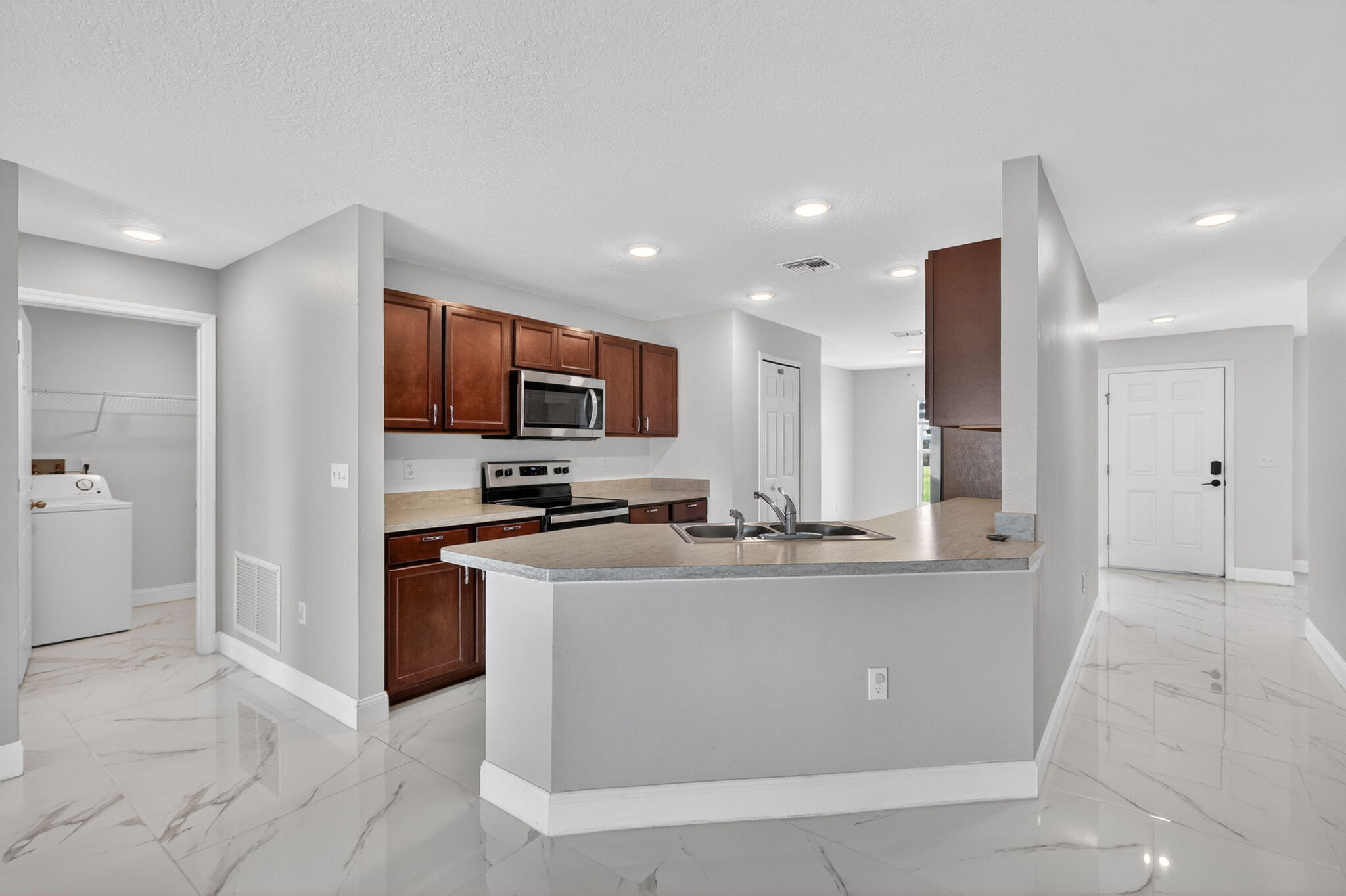 PORT ST LUCIE SECTION 13 - Residential