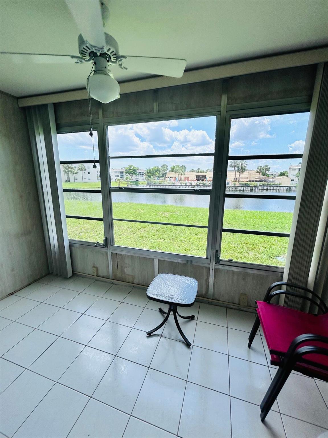 SUNRISE LAKES Phase 2 - Residential