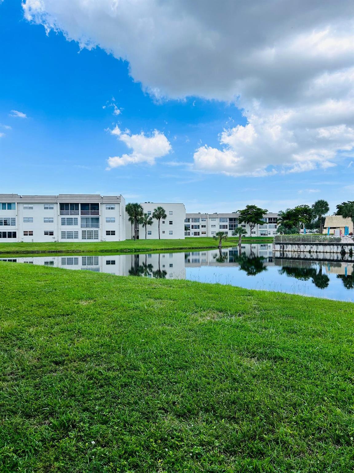 SUNRISE LAKES Phase 2 - Residential