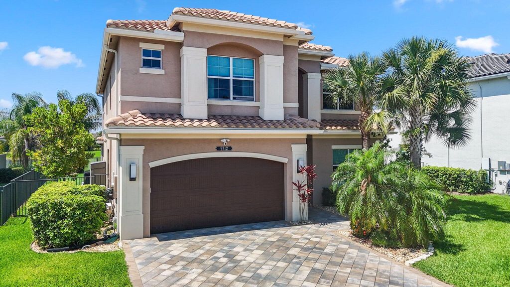 Photo of 9712 Celtic Sea Lane, Delray Beach, FL 33446 (MLS # R10992904)