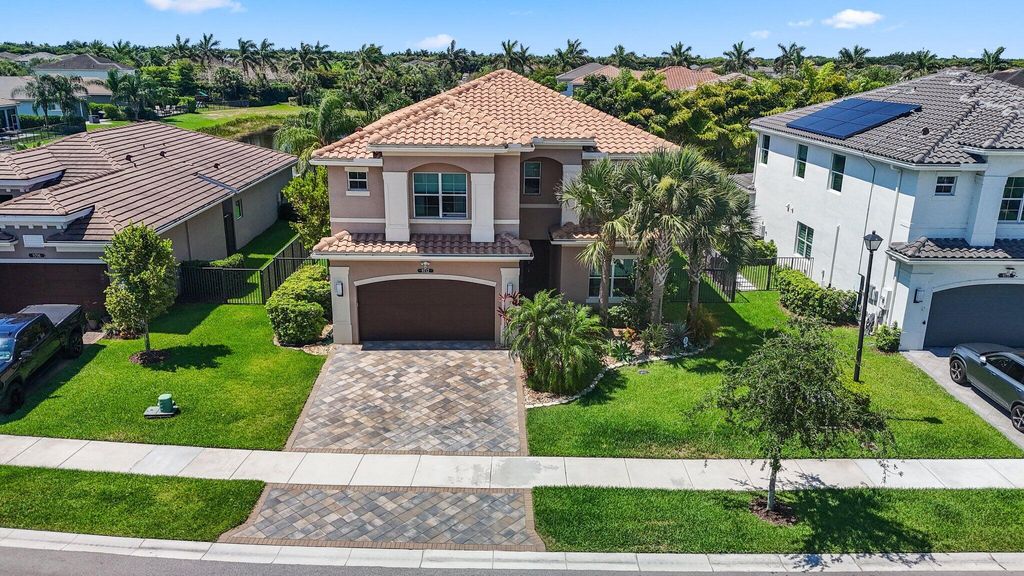 Photo of 9712 Celtic Sea Lane, Delray Beach, FL 33446 (MLS # R10992904)