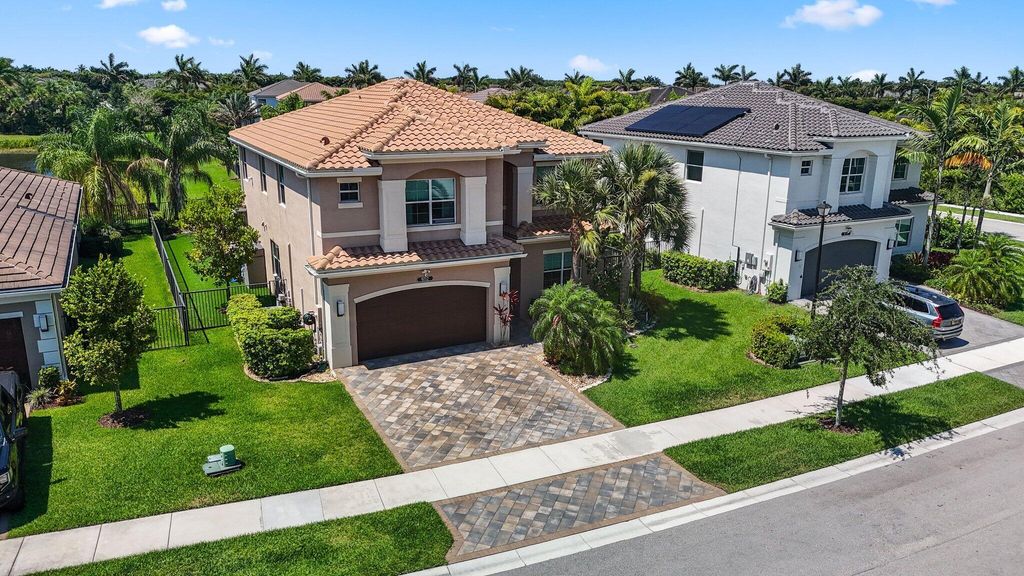 Photo of 9712 Celtic Sea Lane, Delray Beach, FL 33446 (MLS # R10992904)