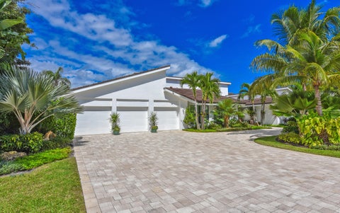 Tiny photo for 4561 OAK TREE Court, Delray Beach, FL 33445 (MLS # B26089943)