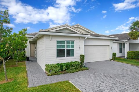 A home in Deerfield Beach