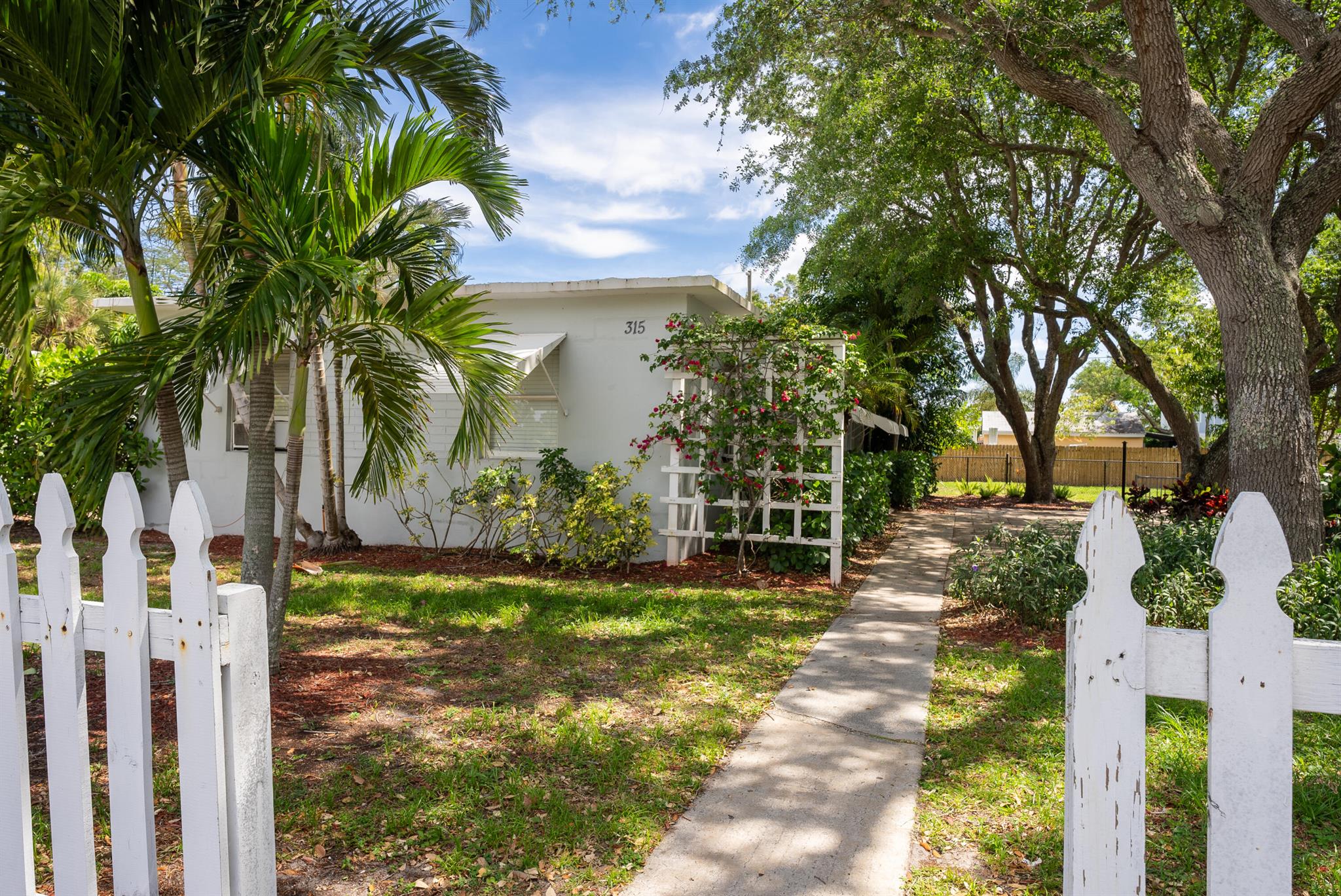 DELRAY TOWN OF - Commercial Sale