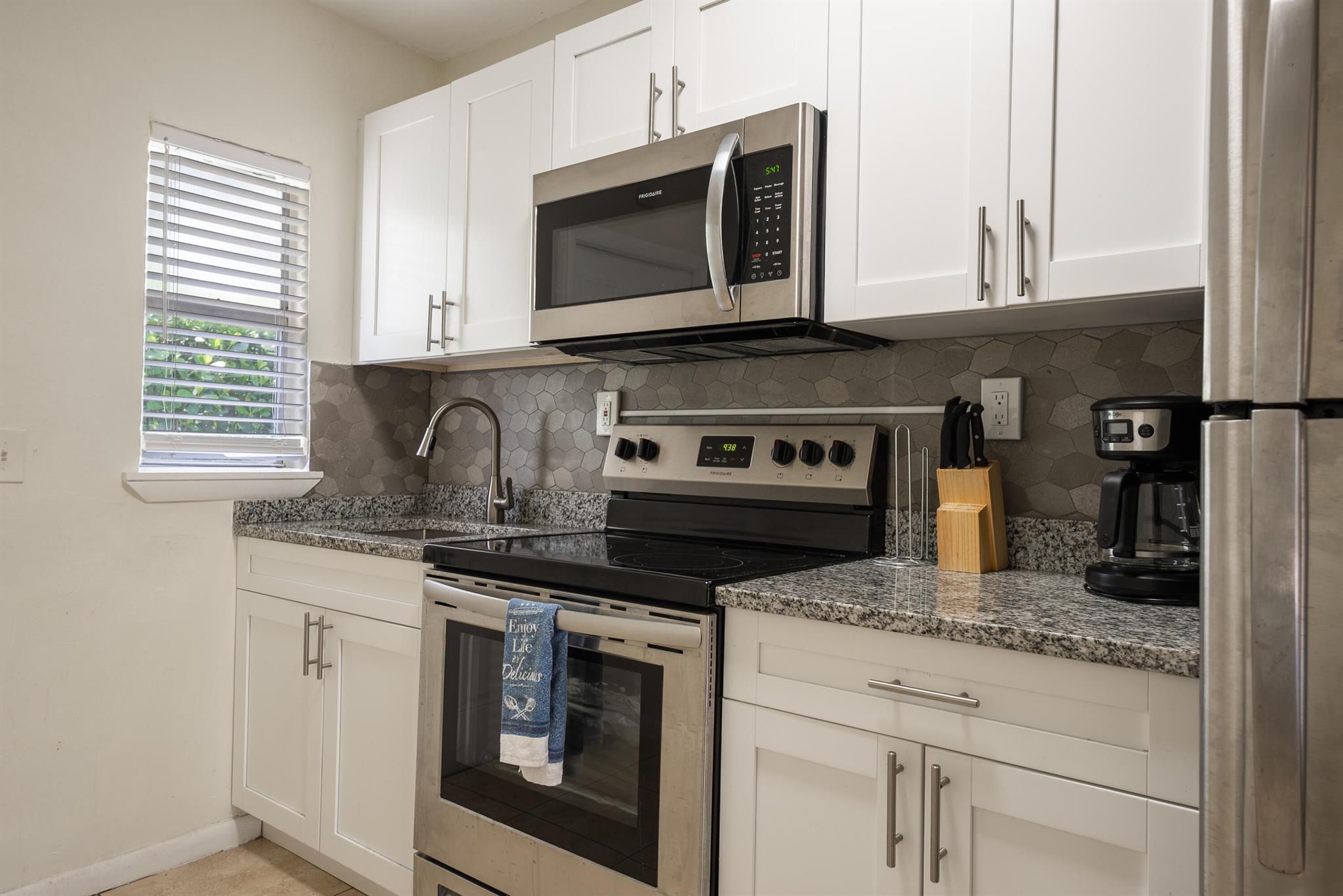 DELRAY TOWN OF - Commercial Sale