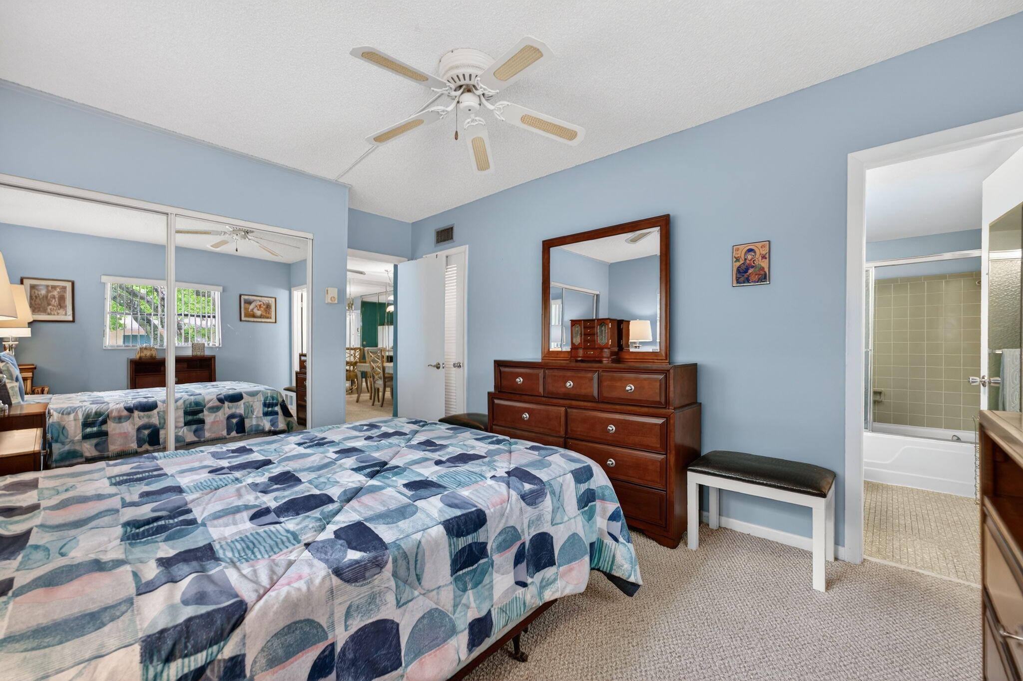 ORIOLE GARDENS THREE 81 CONDO - Residential