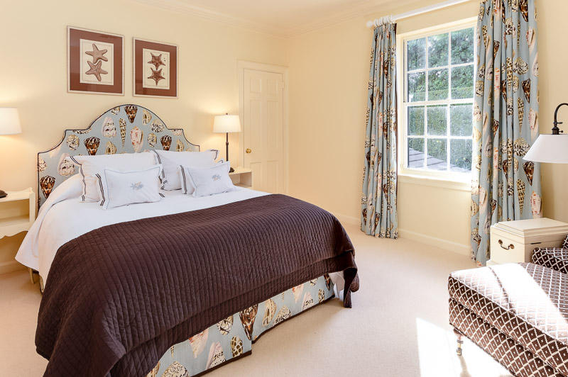 EL BRAVO PARK - Residential