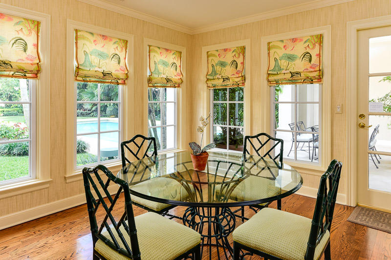 EL BRAVO PARK - Residential